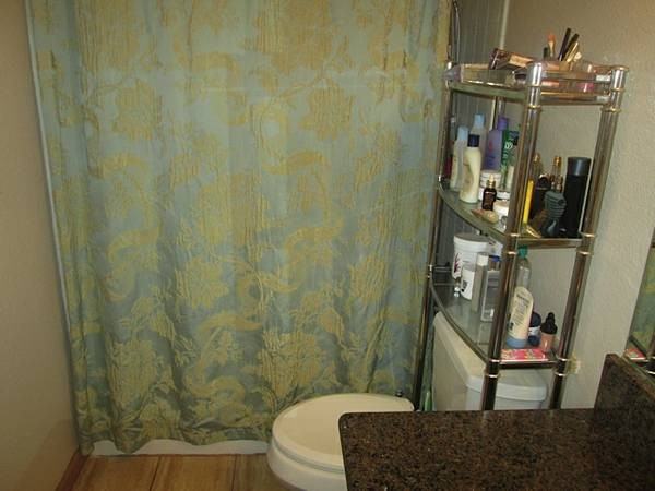 1507 Four Oaks Cir - Photo 2 of 7