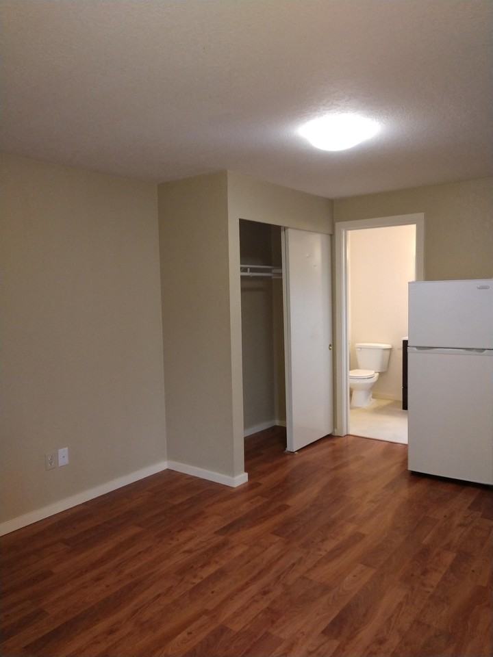 1001 22nd Street - 3 - Photo 2 of 8