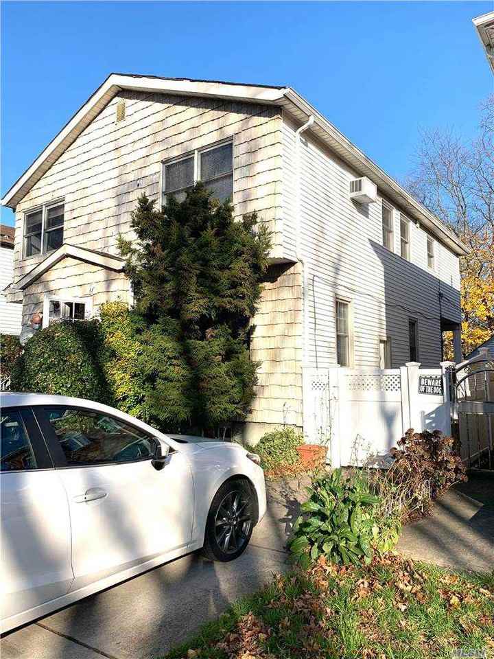 8315 243rd St - Photo 2 of 7