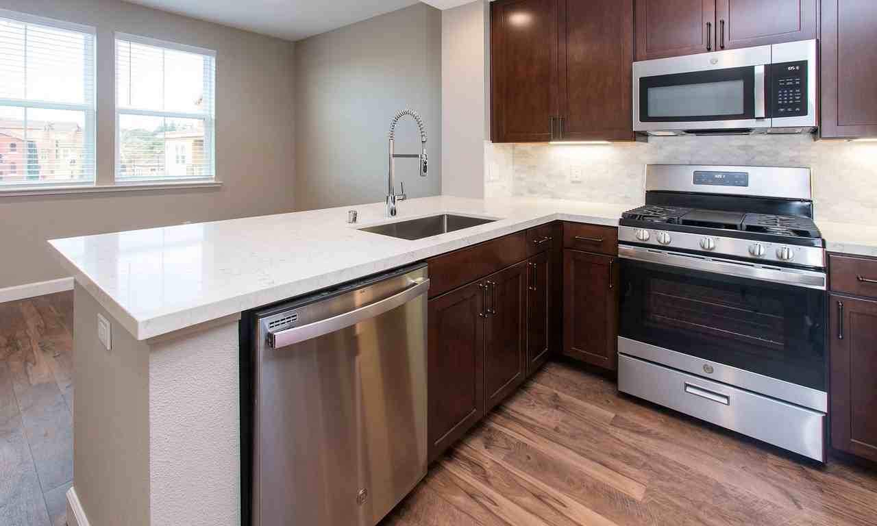 The Overlook At Fountaingrove - Photo 4 of 35