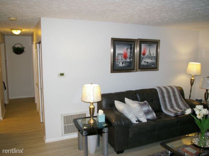 1387 E Verbena Dr - Photo 3 of 5