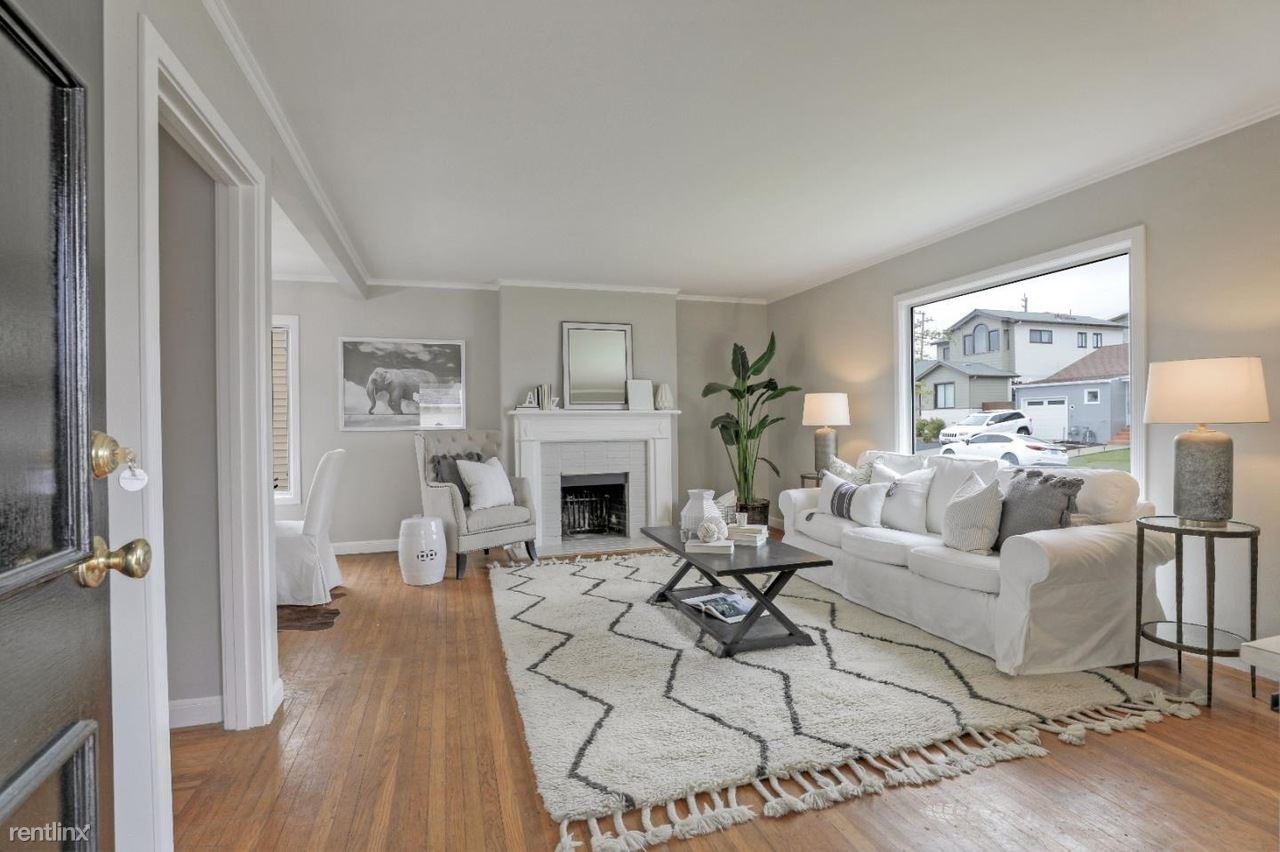 413 Northwood Dr - Photo 3 of 11