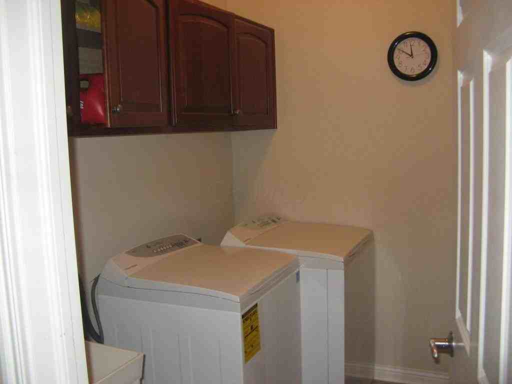 6990 Upper Cambridge Way - Photo 3 of 14