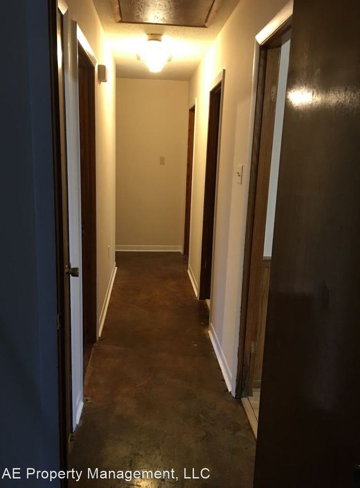 7600 Sledge Rd - Photo 2 of 11