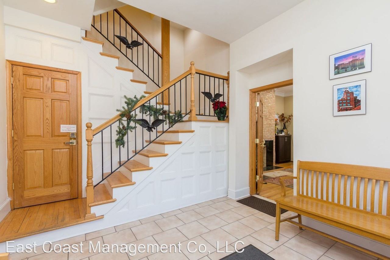 2 S Patterson Park Ave - Photo 3 of 14