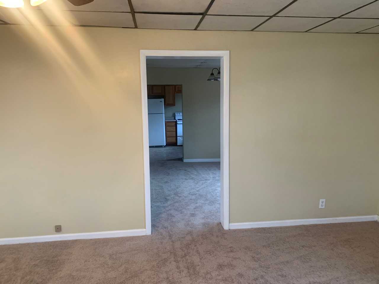 2826 Virginia Ave - Photo 2 of 10