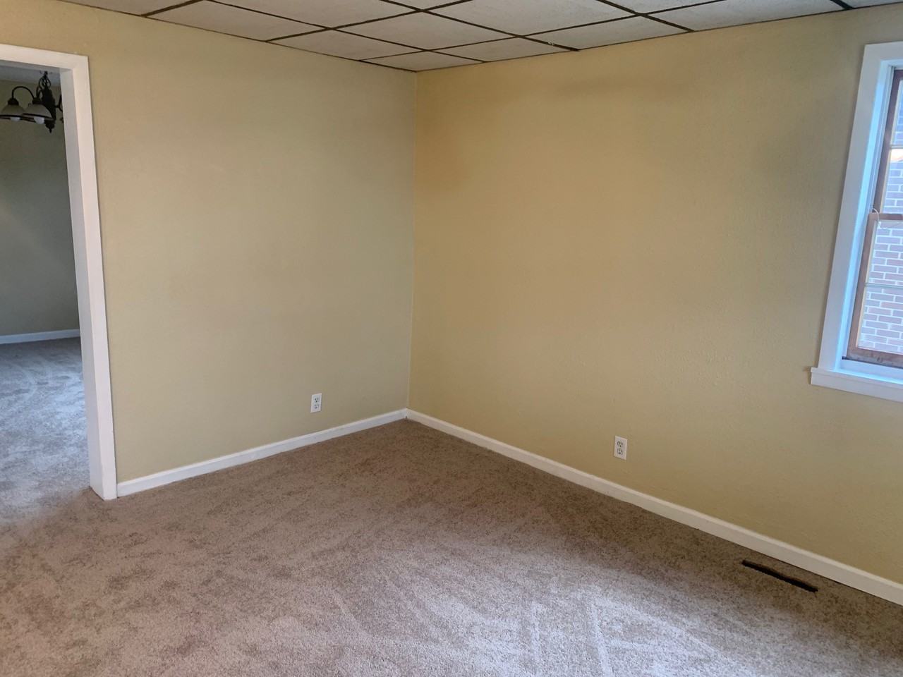 2826 Virginia Ave - Photo 3 of 10