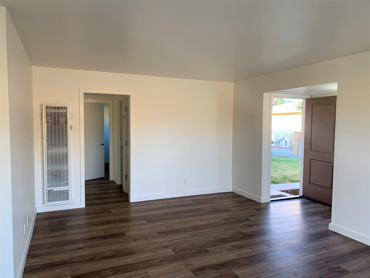 409 E Prune Ave #B - Photo 3 of 20