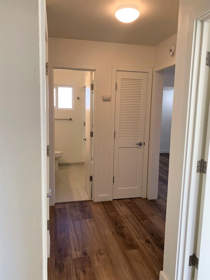 409 E Prune Ave #B - Photo 7 of 20