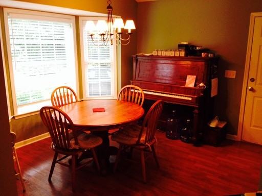 4 Montford Ct - Photo 2 of 6