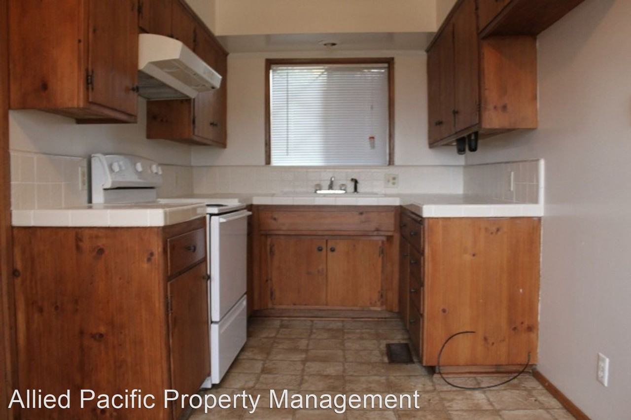 38985 1/2 Harris Rd - Photo 3 of 13