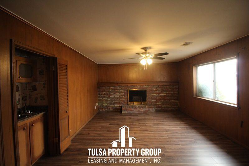 8174 E 31st Pl - Photo 2 of 24