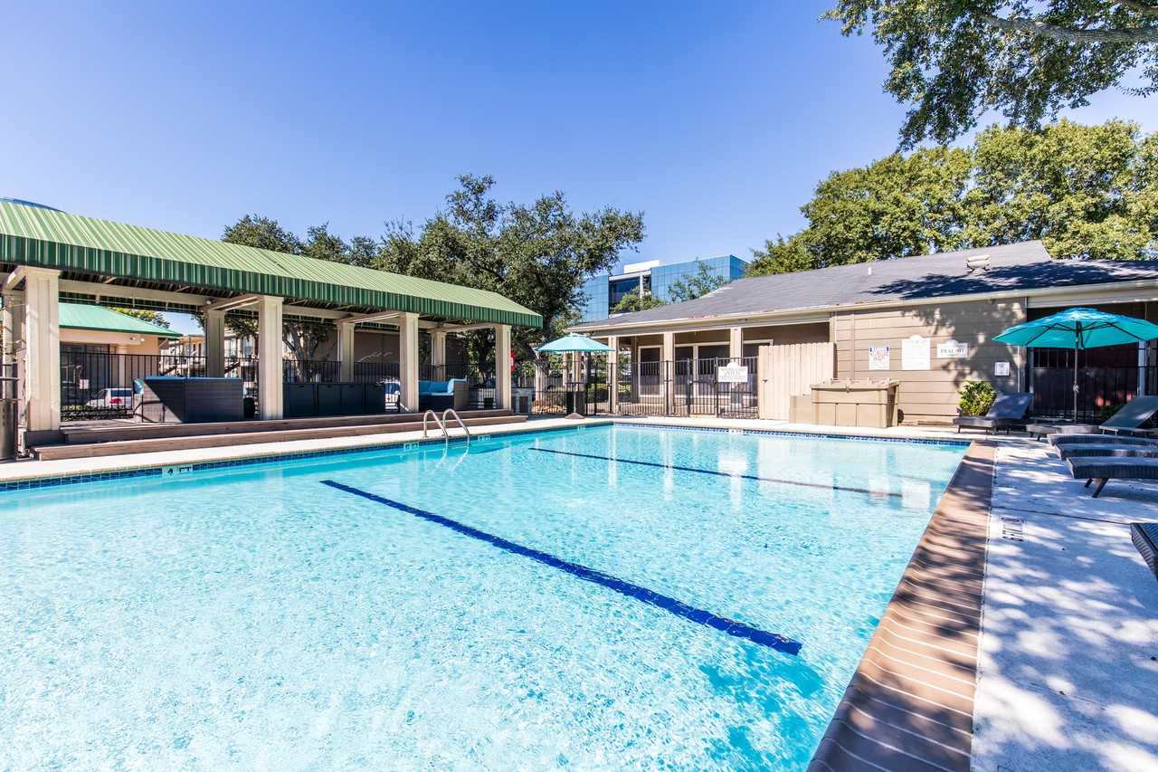 The Grand at Westchase - Photo 3 of 18