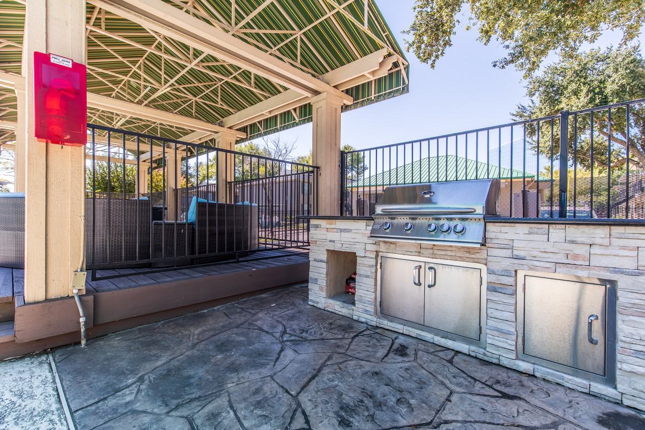 The Grand at Westchase - Photo 4 of 18