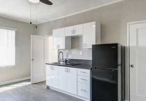 featured image of 5640 Santa Monica Blvd