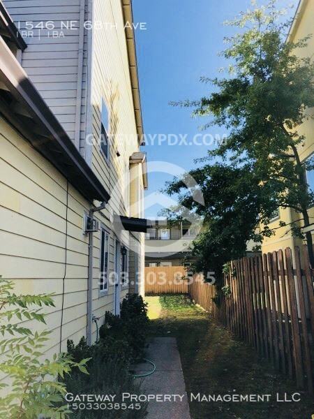 1546 Ne 68th Ave - Photo 2 of 13