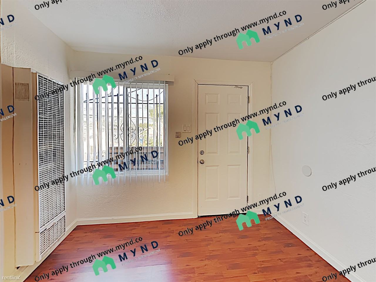 11049 Apricot St - Photo 2 of 5
