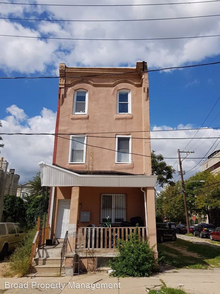 3258 N Carlisle St Apartments in Tioga Nicetown, Philadelphia, PA