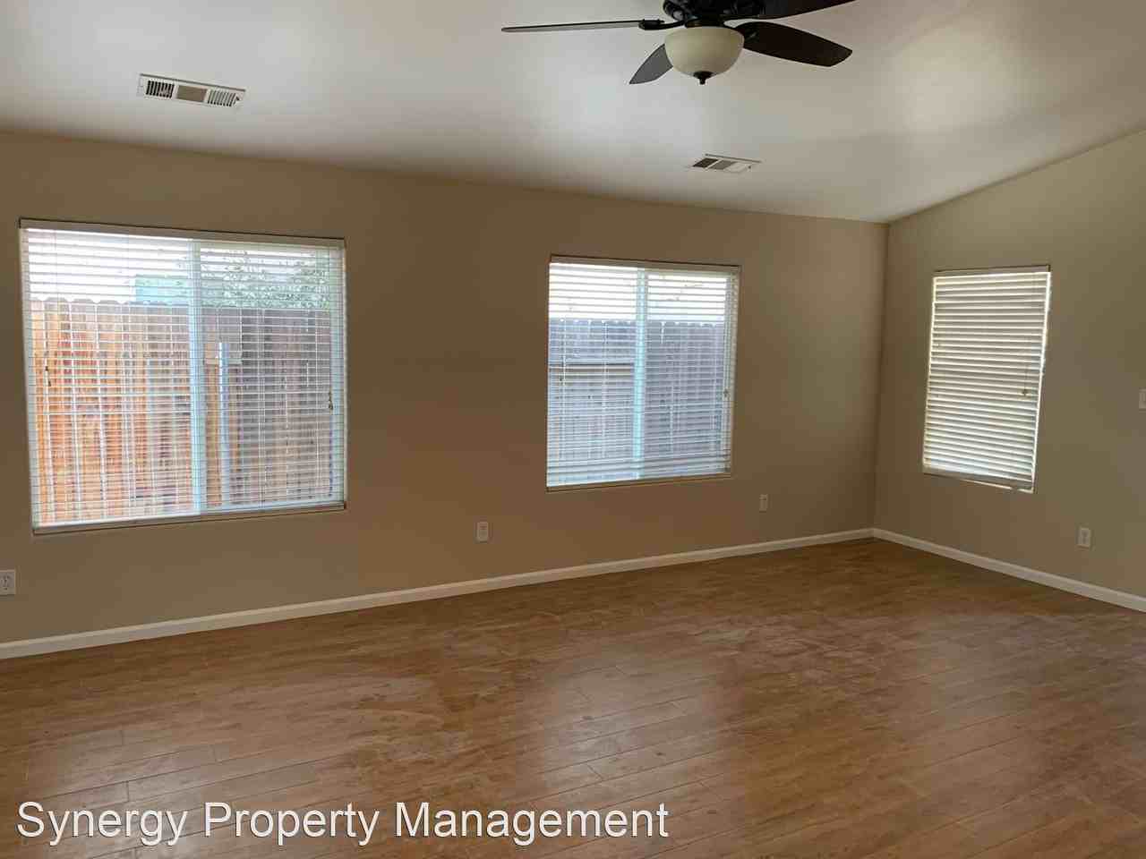 121 W Pilot Ave - Photo 2 of 13