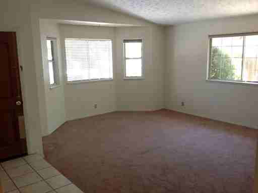 12438 Spring Valley Pkwy - Photo 2 of 11