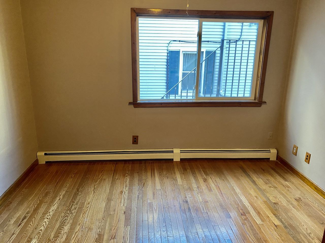 37 Mcgurk St - Photo 3 of 7