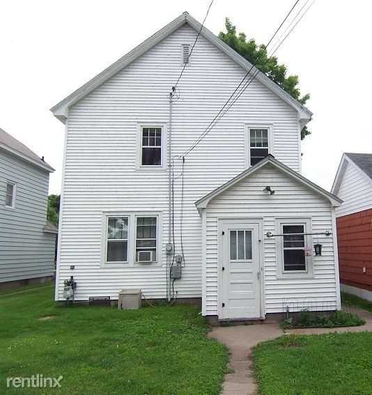 316 2nd Ave S - Photo 3 of 9