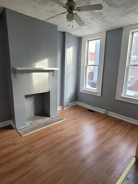 2104 Ridgehill Avenue - Photo 2 of 12