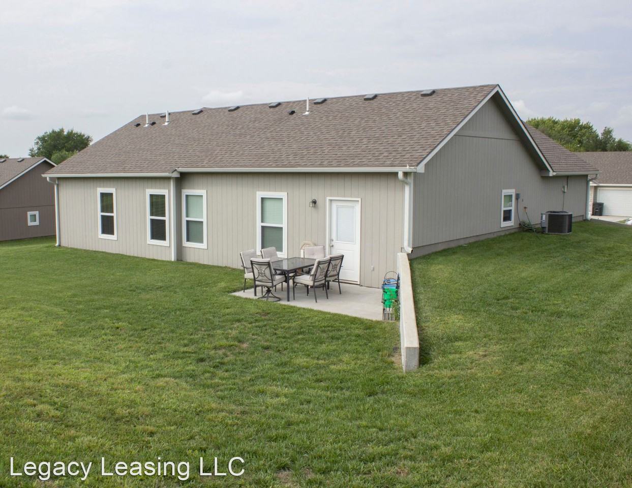 114 Prairie Meadow Rd - Photo 3 of 16