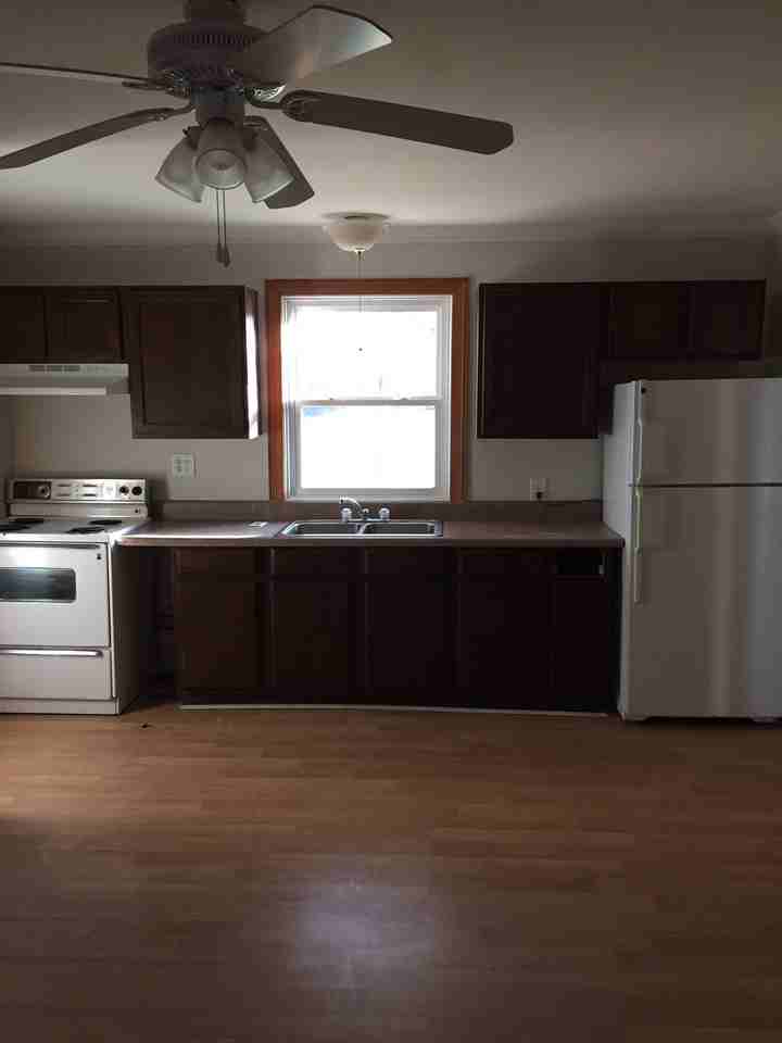 3201 Haney Dr - Photo 3 of 5