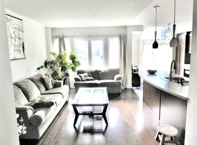 221 Gossamer St - Photo 3 of 12