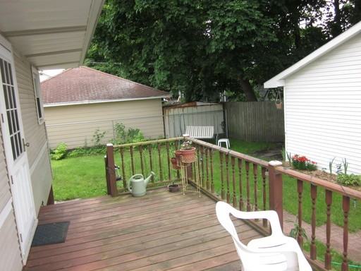 1817 Marine St - Photo 2 of 10