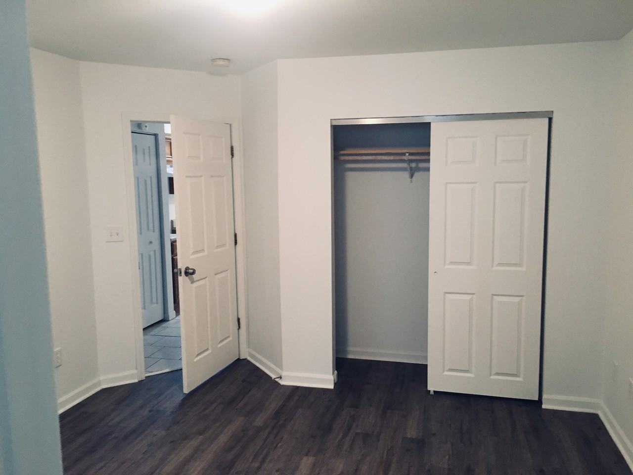 229 North Hesperia Street - Photo 7 of 15