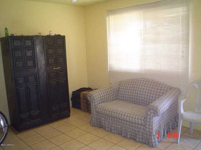 241 East Garnet Avenue - Photo 2 of 2