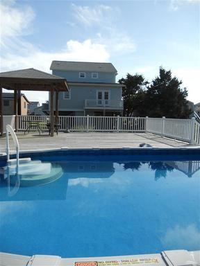 2220 E Dolphin Dr - Photo 2 of 11