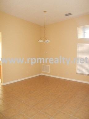 9633 Myrtle Creek Ln - Photo 3 of 11