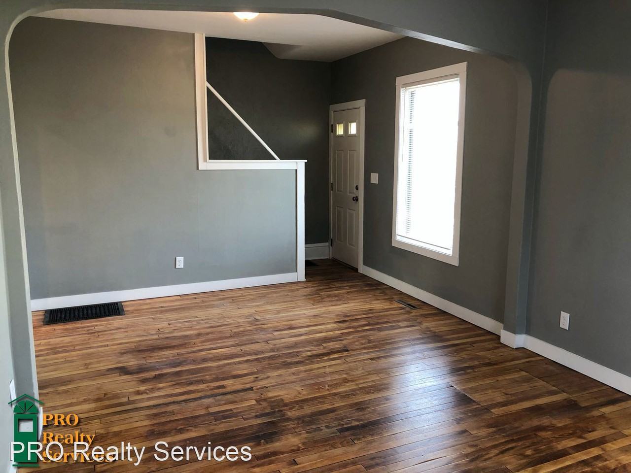 1520 Dayton Ave - Photo 2 of 19