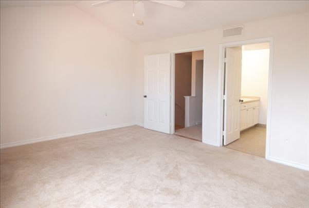 Promenade at Wyndham Lakes - Photo 3 of 15