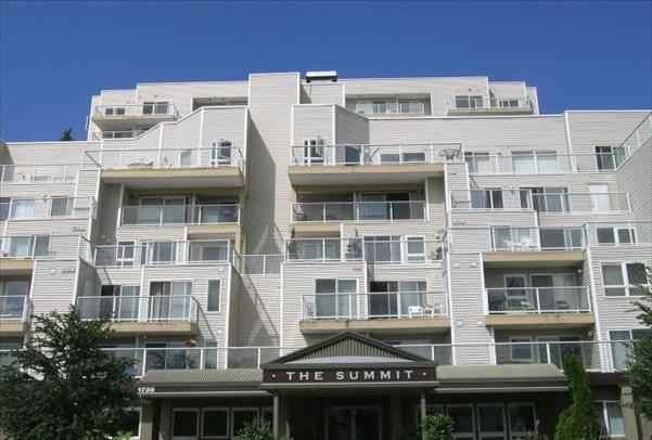 Summit at Lake Union - Photo 2 of 12