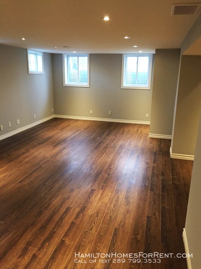 118 King'S Forest Dr - Photo 2 of 13