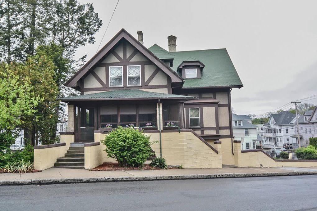 125 Berkeley Street Apartments for Rent in Prospect Hill Back Bay