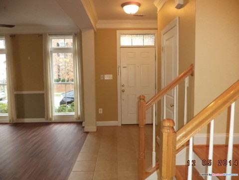 11395 Liberty St - Photo 2 of 15