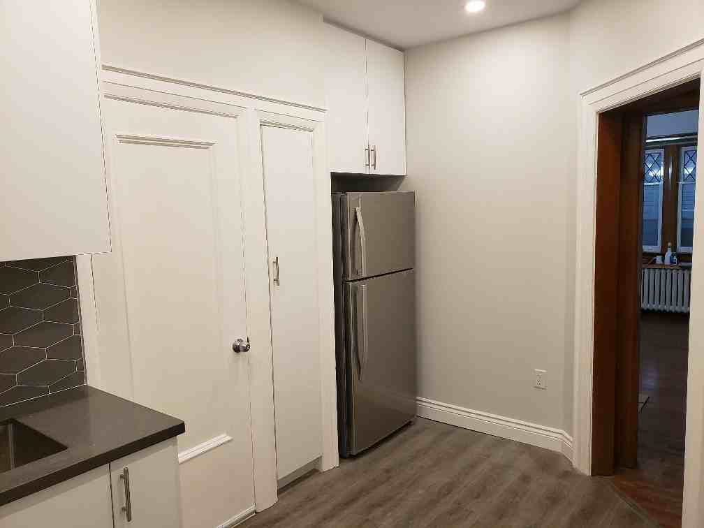 257 Indian Road - Photo 5 of 14