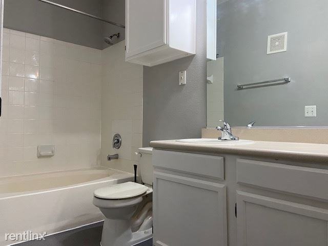 1600 1600 Spring Gate Dr 2415 - Photo 3 of 10
