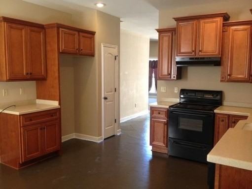 140 Blackhawk Cove - Photo 3 of 23