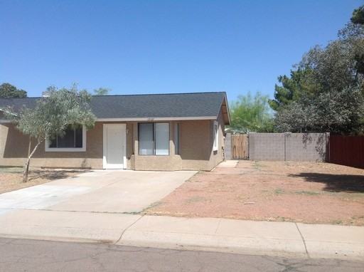 19037 N 2nd Ave - Photo 2 of 16