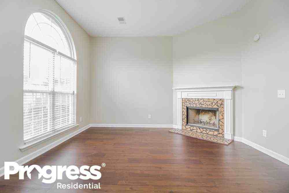 4465 Winton Dr - Photo 3 of 18