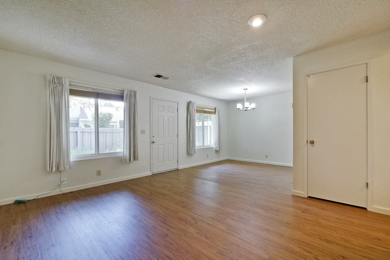 4808 Alexandria Ln - Photo 3 of 27