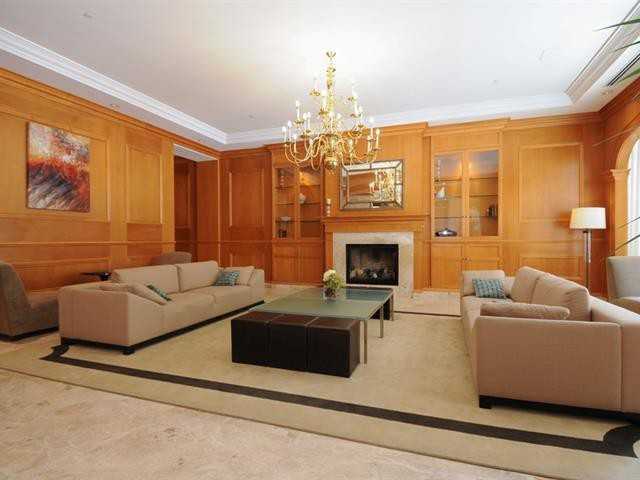 TWIN TOWER - Photo 2 of 16