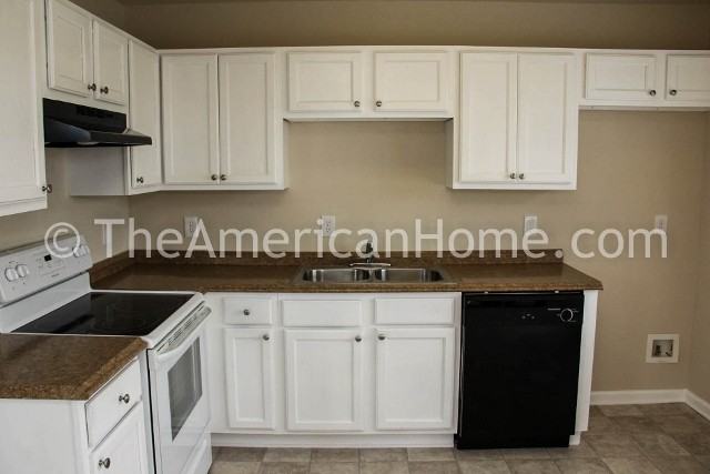 240 Brody Dr NE - Photo 2 of 8