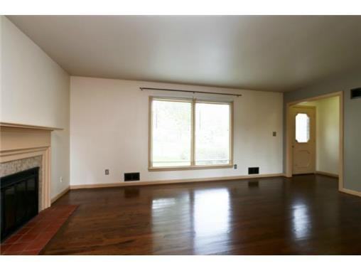 6809 Hadley St - Photo 3 of 14